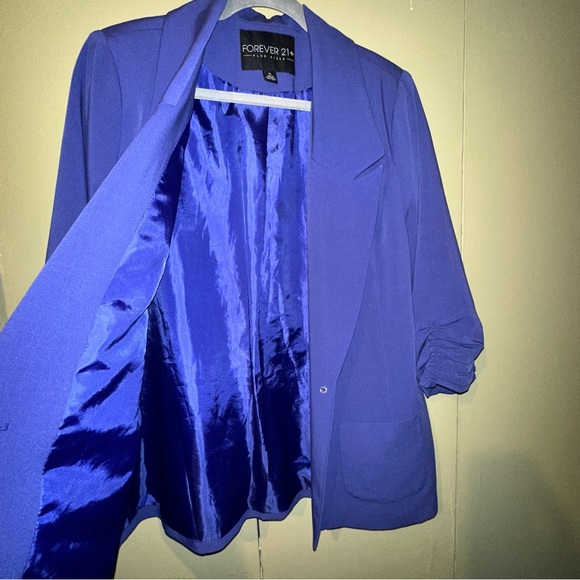 Forever 21 Plus Blazer - Picture 8 of 12